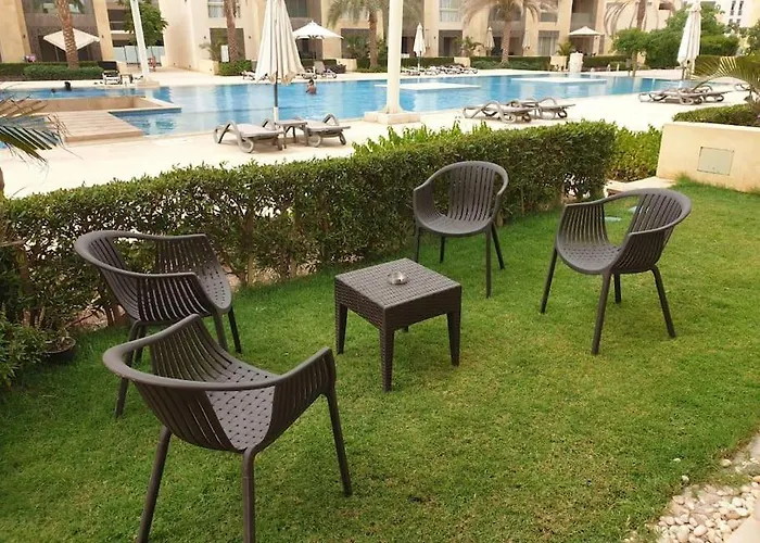 Mangroovy - Delicate 1br Ground Floor By The Pool * Hurghada