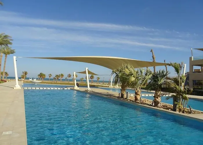 Mangroovy - Delicate 1br Ground Floor By The Pool Hurghada