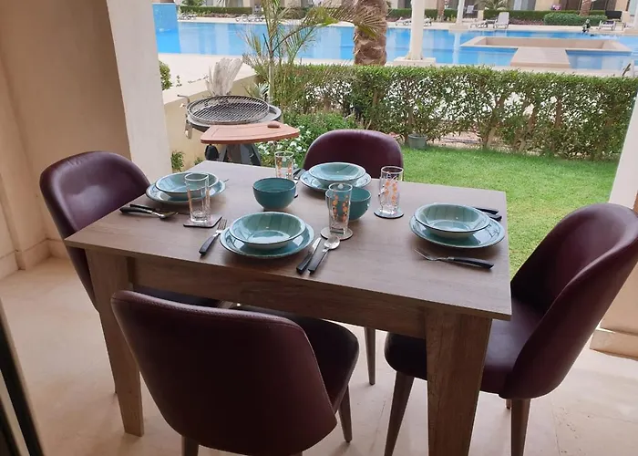 Appartement Mangroovy - Delicate 1br Ground Floor By The Pool *