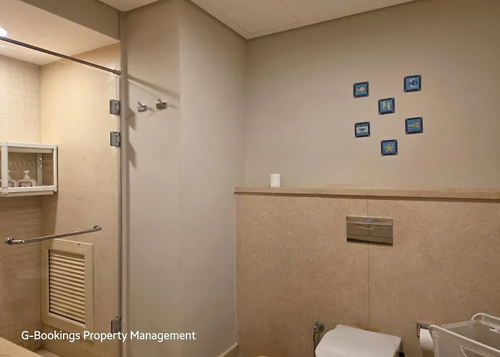 Mangroovy - Delicate 1br Ground Floor By The Pool Appartement *