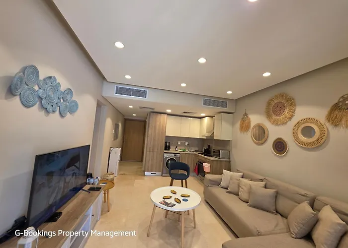 Mangroovy - Delicate 1br Ground Floor By The Pool Appartement *